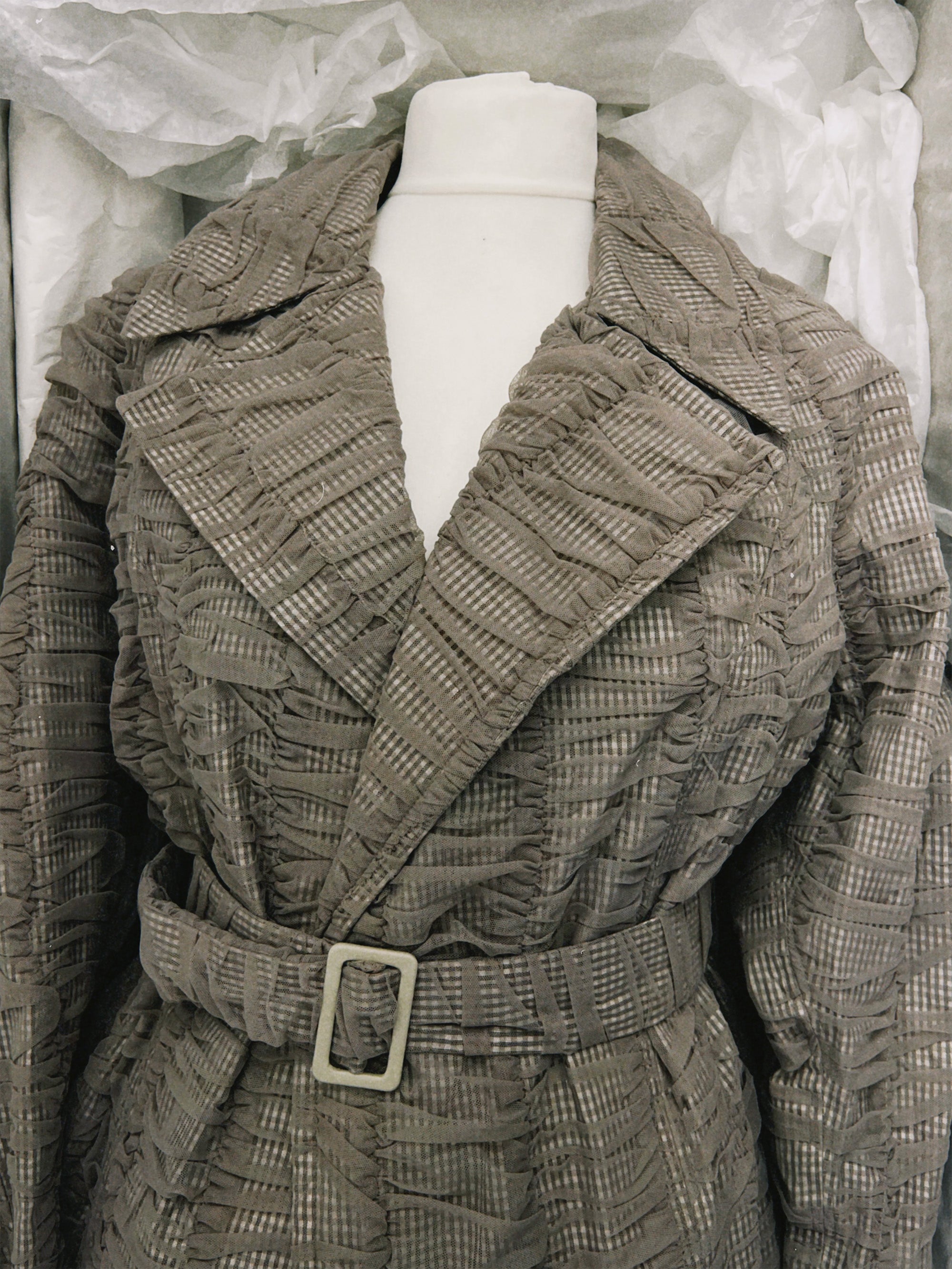 SS25 Look 20 – Taupe Ruched Trench Coat