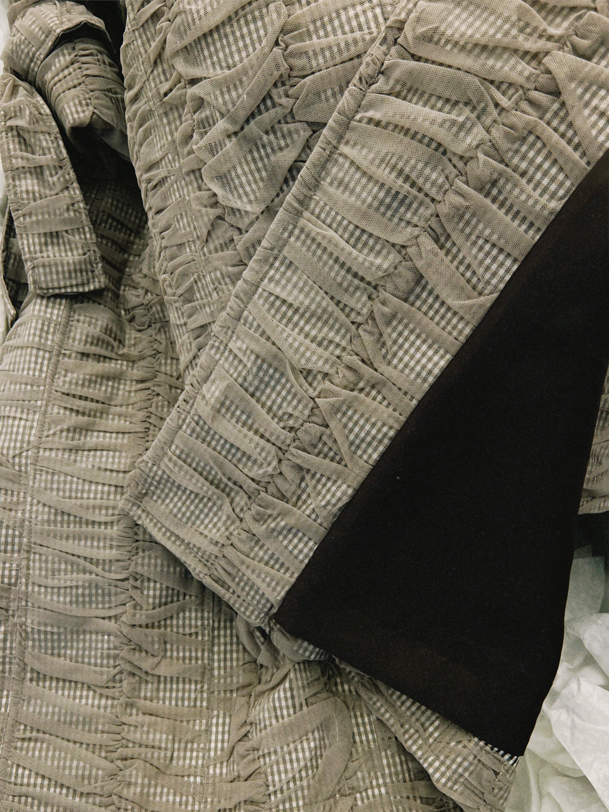 SS25 Look 20 – Taupe Ruched Trench Coat