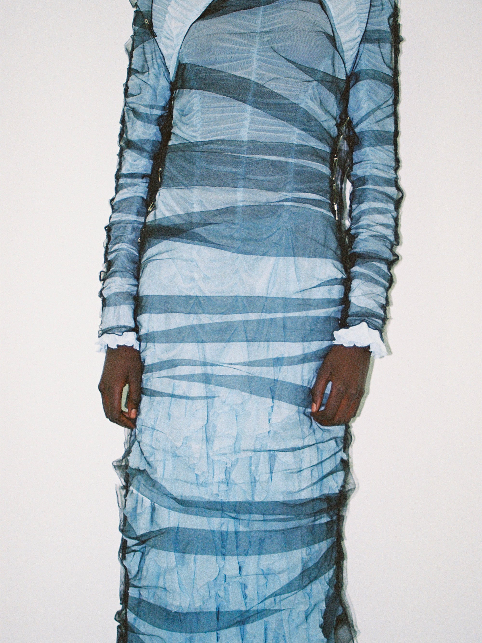 SS25 Look 17 – Blue & Black Tulle Ruched Dress