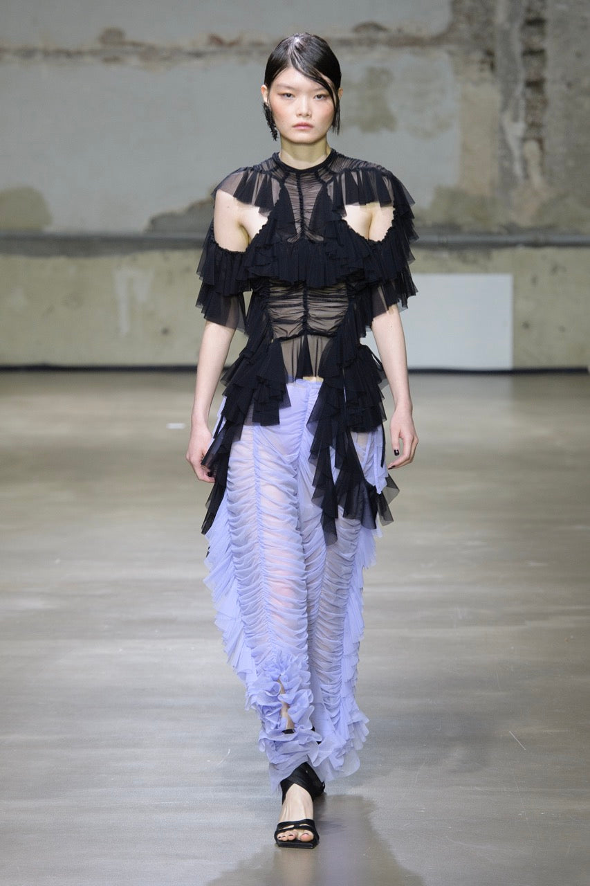 Look 10