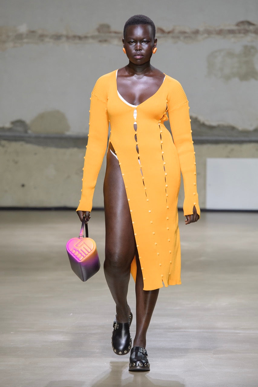 Look 24