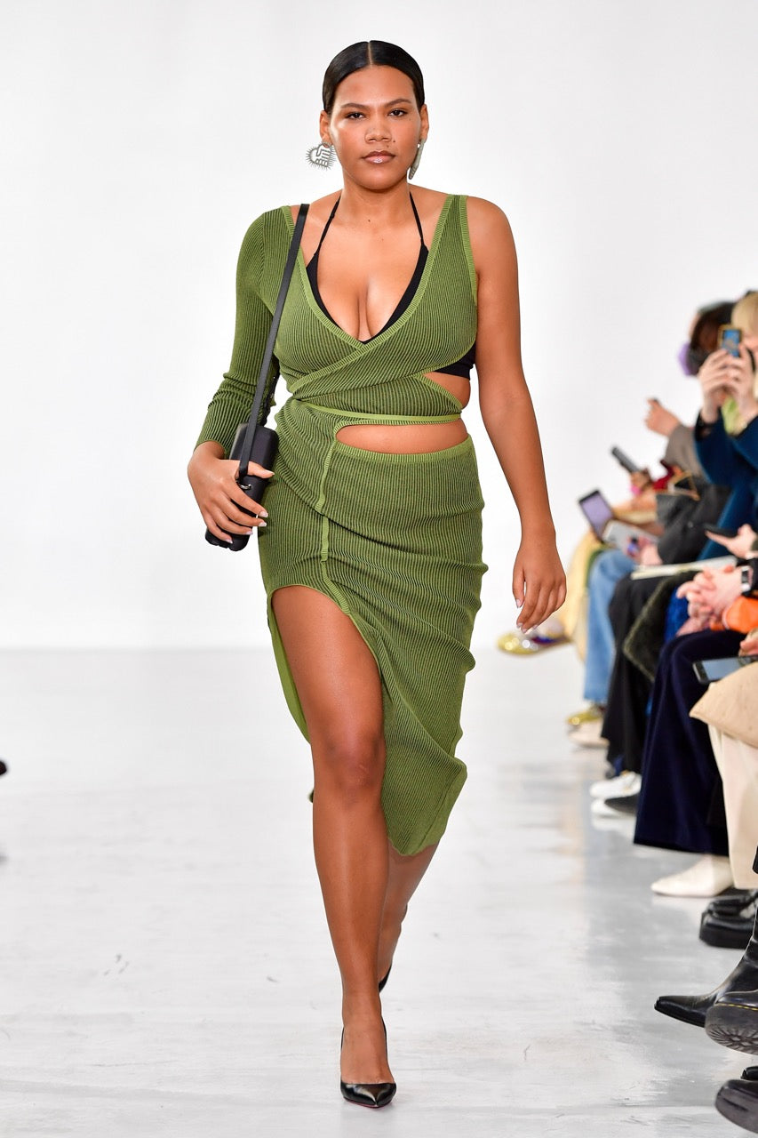 Look 18