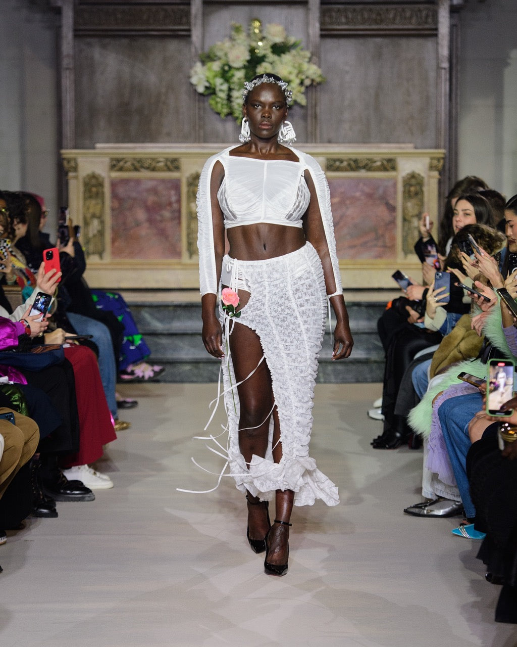 Look 3