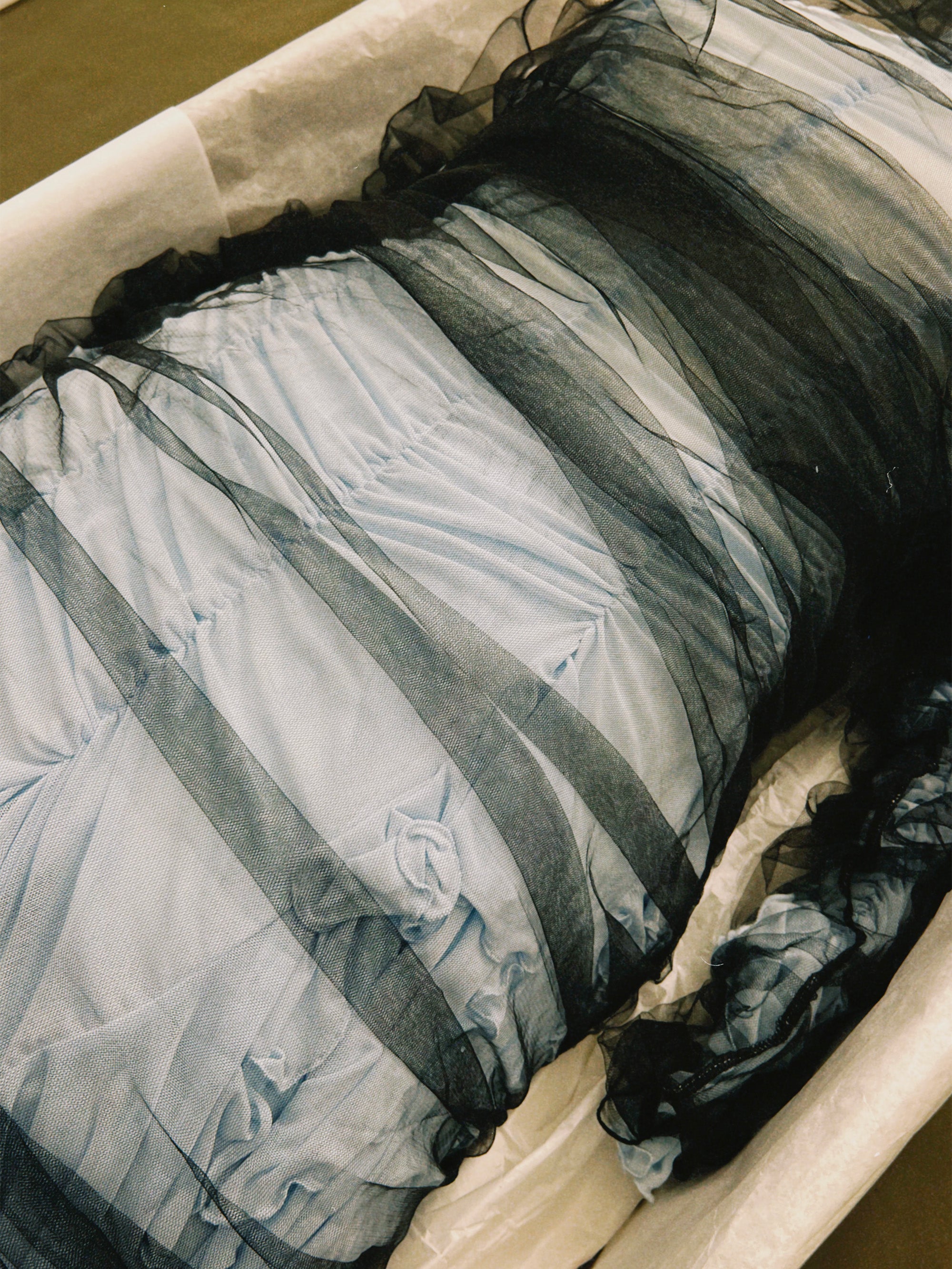 SS25 Look 17 – Blue & Black Tulle Ruched Dress