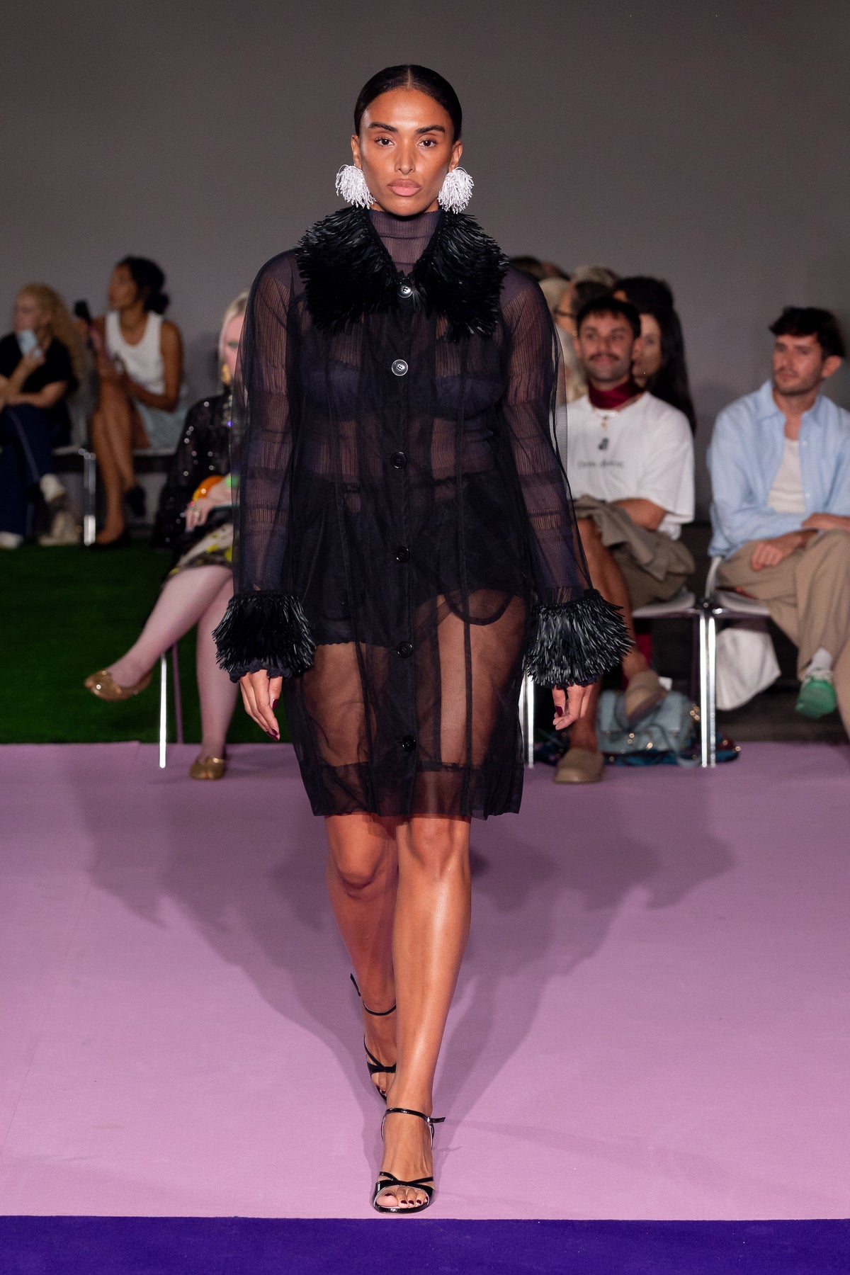 Look 11