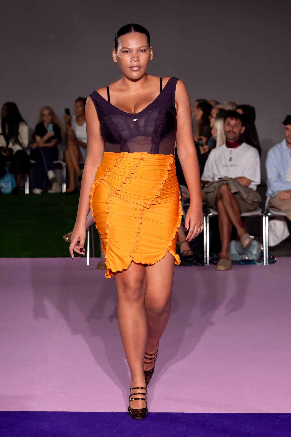 Look 12