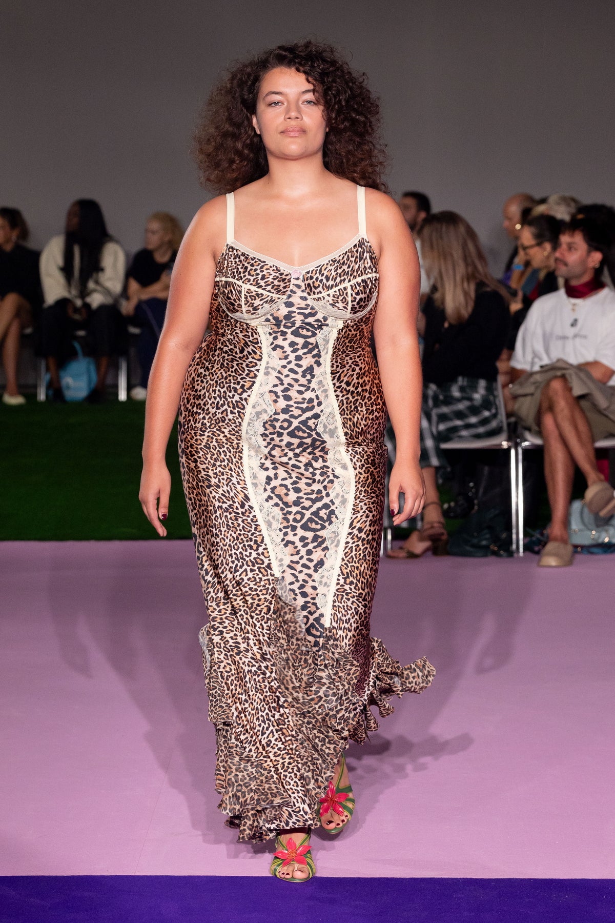 Look 30