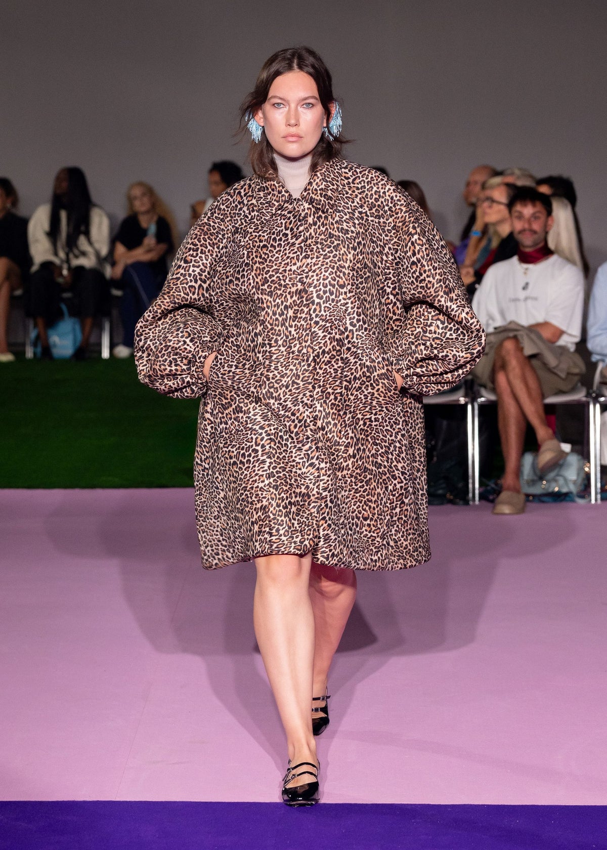 Feline Neoprene Oversize Coat