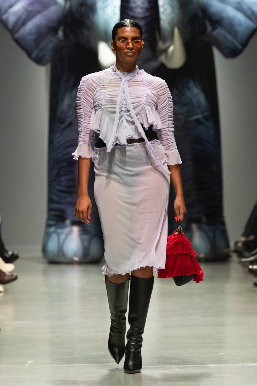Look 3