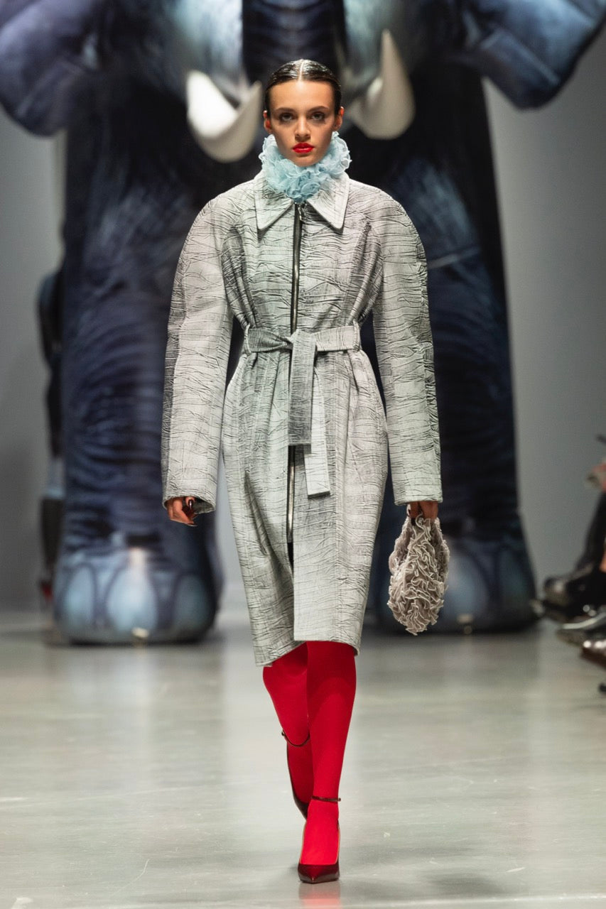 Look 19