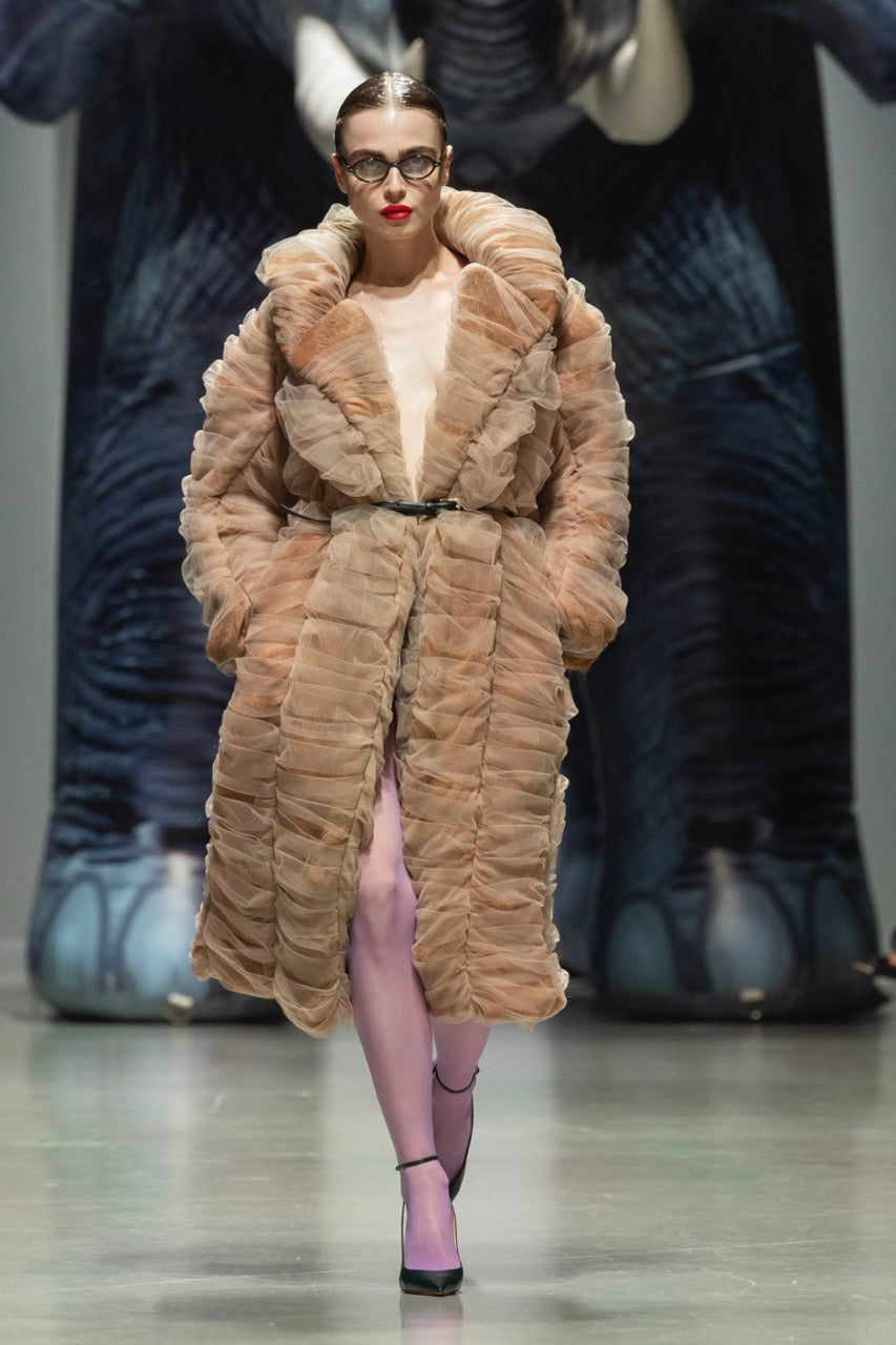 Look 28