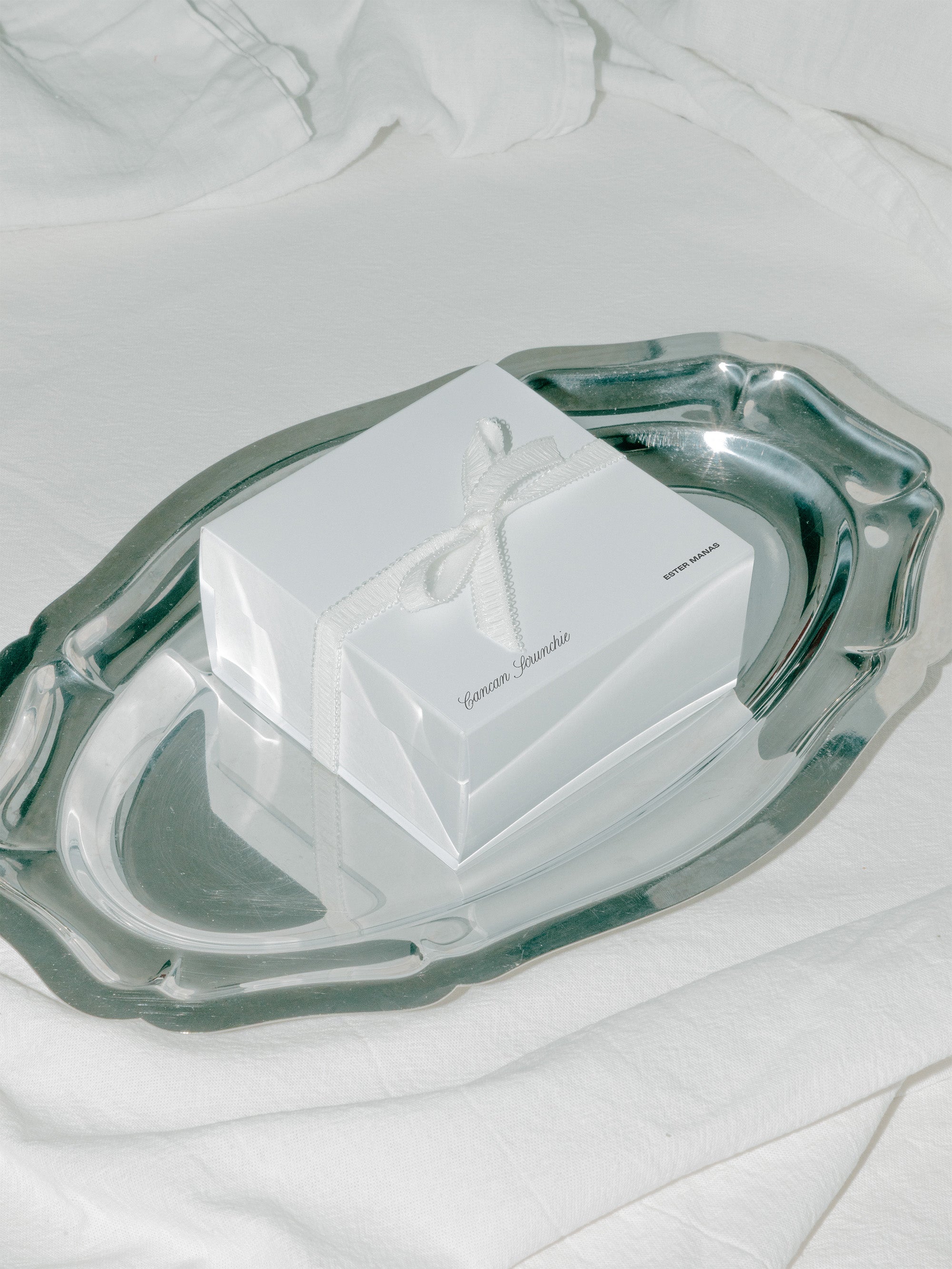 Polka-Dot Cancan Scrunchie